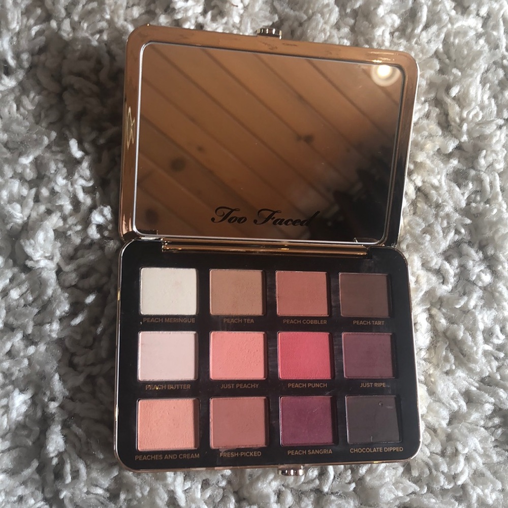 Too Faced Just Peachy Mattes